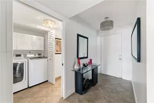 17801 N Bay Rd, Sunny Isles Beach, FL 33160 - Photo 7