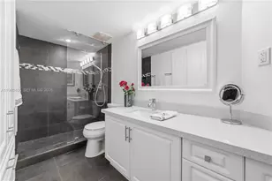 17801 N Bay Rd, Sunny Isles Beach, FL 33160 - Photo 27