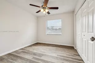 3789 Mil-Pond Ct, Greenacres, FL 33463 - Photo 7