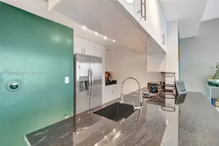 275 NE 18th St, Miami, FL 33132 - Photo 7