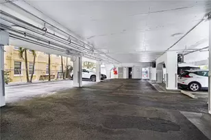 7133 Bay Dr, Miami Beach, FL 33141 - Photo 23