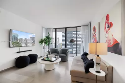 88 SW 7th St #1010, Miami, FL 33130 - Photo 1