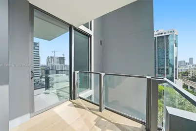 88 SW 7th St #1010, Miami, FL 33130 - Photo 37