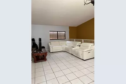 7792 W 29th Way #202, Hialeah, FL 33018 - Photo 11