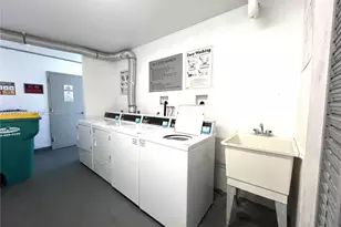 3475 N Country Club Dr, Aventura, FL 33180 - Photo 19