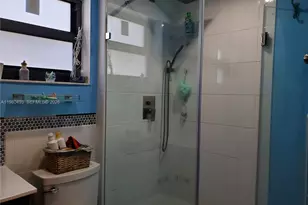 6445 Indian Creek Dr, Miami Beach, FL 33141 - Photo 13