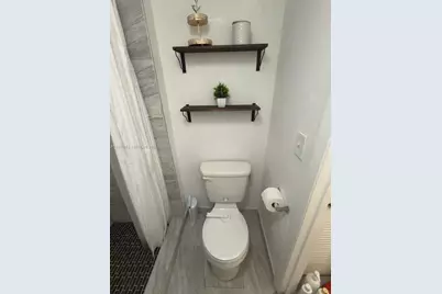 9999 Summerbreeze Dr #904, Sunrise, FL 33322 - Photo 17