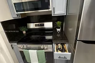 1120 NE 24th Ave, Pompano Beach, FL 33062 - Photo 23