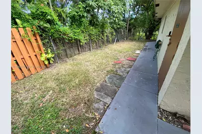 4621 SW 33rd Ave #1, Dania Beach, FL 33312 - Photo 13