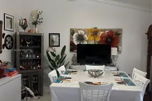 2501 W 73rd Pl, Hialeah, FL 33016 - Photo 13