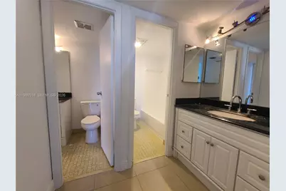 20335 W Country Club Dr #705, Aventura, FL 33180 - Photo 9