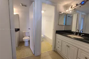 20335 W Country Club Dr, Aventura, FL 33180 - Photo 9