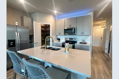 5689 Mentmore Dr, Mangonia Park, FL 33407 - Photo 13