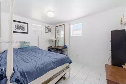 737 SW 2nd Ct, Hallandale Beach, FL 33009 - Photo 27