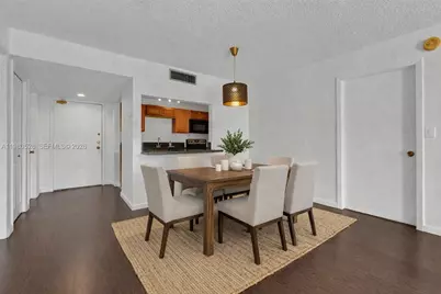 230 Lakeview Dr #206, Weston, FL 33326 - Photo 5