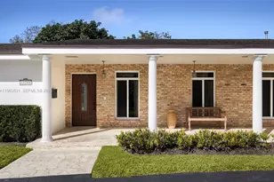 15700 SW 77th Ct, Palmetto Bay, FL 33157 - Photo 3