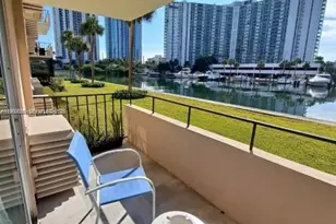 220 Kings Point Dr, Sunny Isles Beach, FL 33160 - Photo 7
