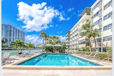 220 Kings Point Dr #106, Sunny Isles Beach, FL 33160 - Photo 1