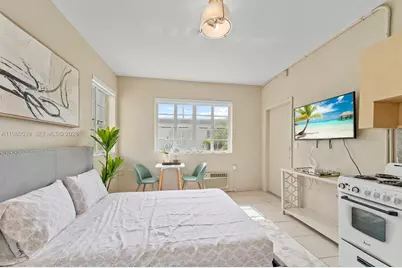 301 86th St #315-3A, Miami Beach, FL 33141 - Photo 1