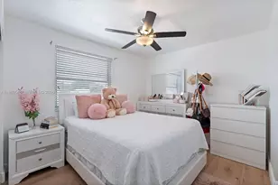 9849 SW 222nd Terrace, Cutler Bay, FL 33190 - Photo 23