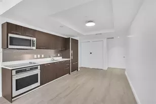 55 SW 9th St, Miami, FL 33130 - Photo 7