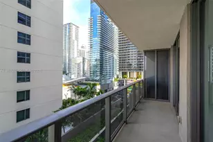 55 SW 9th St, Miami, FL 33130 - Photo 29