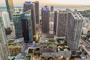 55 SW 9th St, Miami, FL 33130 - Photo 31