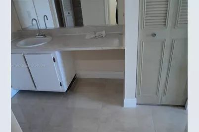 1301 NE 7th St #511, Hallandale Beach, FL 33009 - Photo 13