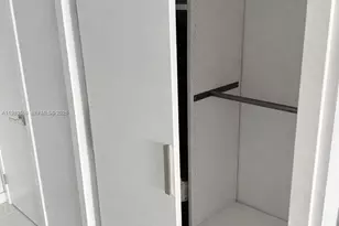 2750 NE 183rd St, Aventura, FL 33160 - Photo 21