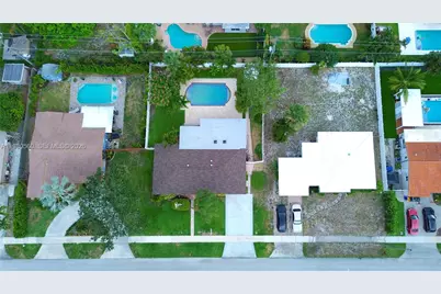 909 SW 9th Ave, Boca Raton, FL 33486 - Photo 7