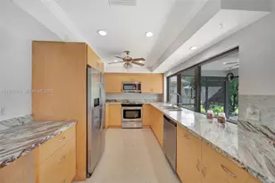 5137 SW 87th Terrace, Cooper City, FL 33328 - Photo 15