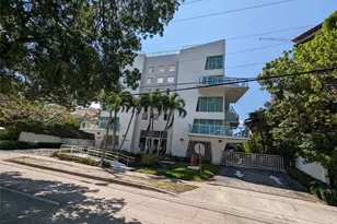 1528 Brickell Ave, Miami, FL 33129 - Photo 19