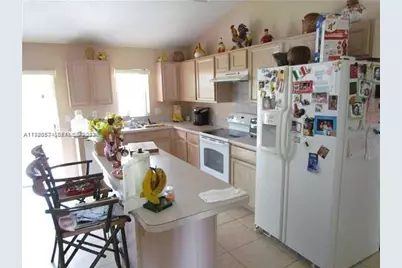 3352 SW Himango St, Port Saint Lucie, FL 34953 - Photo 9