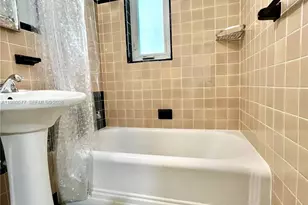 260 Euclid Ave, Miami Beach, FL 33139 - Photo 11