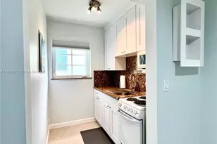 260 Euclid Ave, Miami Beach, FL 33139 - Photo 9