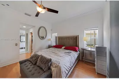 1400 Meadows Blvd #0, Weston, FL 33327 - Photo 17