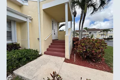 2516 SE 19th Pl #208-A, Homestead, FL 33035 - Photo 3