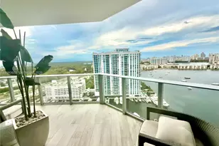 17111 Biscayne Blvd, North Miami Beach, FL 33160 - Photo 3
