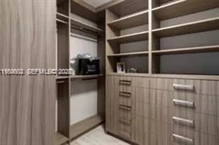 17111 Biscayne Blvd, North Miami Beach, FL 33160 - Photo 39