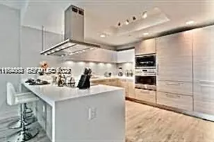 17111 Biscayne Blvd, North Miami Beach, FL 33160 - Photo 25