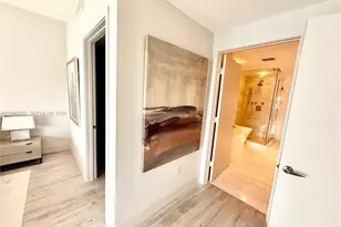 17111 Biscayne Blvd, North Miami Beach, FL 33160 - Photo 21