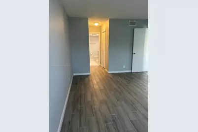 230 Lakeview Dr #209, Weston, FL 33326 - Photo 9