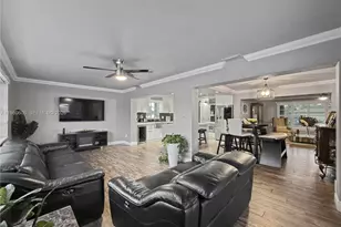 11040 NW 22nd St, Pembroke Pines, FL 33026 - Photo 33