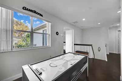 2007 NE 6th Ct, Homestead, FL 33033 - Photo 35