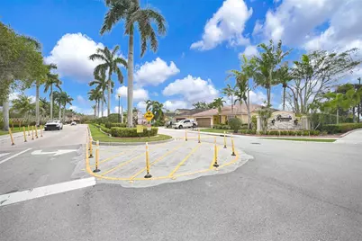 2007 NE 6th Ct, Homestead, FL 33033 - Photo 59