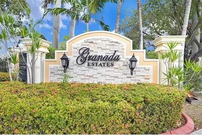 2007 NE 6th Ct, Homestead, FL 33033 - Photo 5