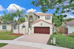2007 NE 6th Ct, Homestead, FL 33033 - Photo 1
