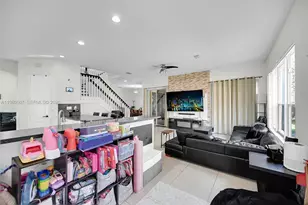 2007 NE 6th Ct, Homestead, FL 33033 - Photo 13