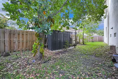 2007 NE 6th Ct, Homestead, FL 33033 - Photo 55