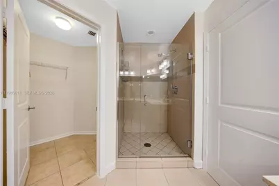 1945 S Ocean Dr #714, Hallandale Beach, FL 33009 - Photo 9